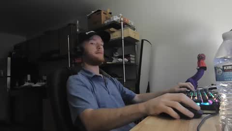 mcchoopyy online show from October 3, 4:42 am
