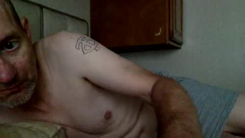 Snapshot of mcmillanwilliam chatting on August 6, 12:23 am mcmillanwilliam online show from August 6, 12:23 am