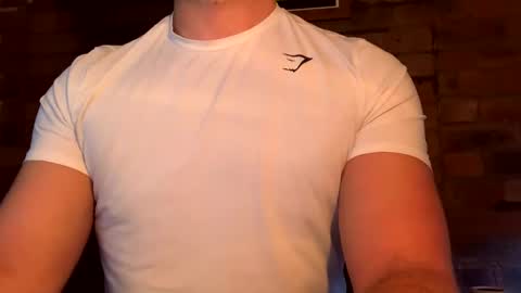 Snapshot of mcr8080 chatting on February 22, 7:23 am mcr8080 online show from February 22, 7:23 am