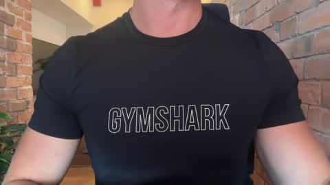 Snapshot of mcr8080 chatting on October 25, 12:13 pm mcr8080 online show from October 25, 12:13 pm