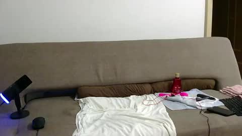 mdbisc online show from October 24, 2:08 am