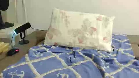 mdbisc online show from January 7, 10:45 pm