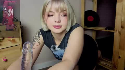 me1inmonro online show from November 28, 5:43 am