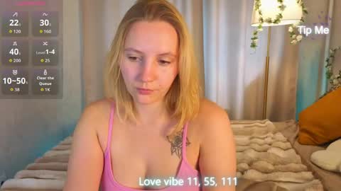 Melissa online show from May 23, 1:00 am