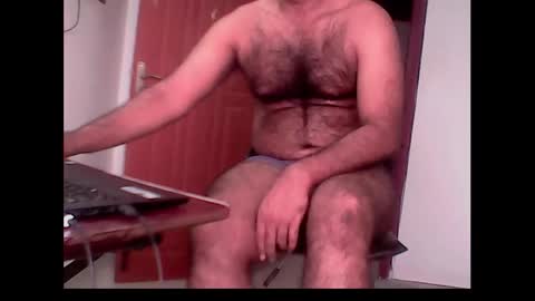 Snapshot of me_hai12 chatting on December 6, 12:16 pm me_hai12 online show from December 6, 12:16 pm