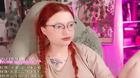 Snapshot of me_hanna chatting on June 17, 2:14 am Hanna online show from June 17, 2:14 am