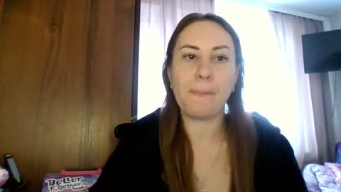 Snapshot of meadoweyes_ chatting on September 24, 6:39 am meadoweyes_ online show from September 24, 6:39 am