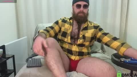 Snapshot of meaty_roll chatting on February 1, 3:30 am Meaty Roll online show from February 1, 3:30 am