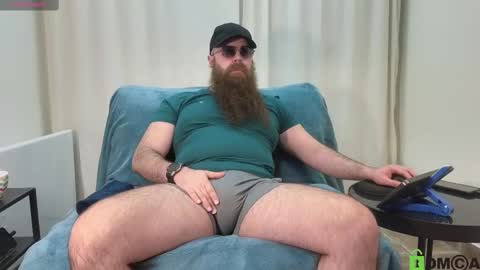 Snapshot of meaty_roll chatting on February 14, 6:23 am Meaty Roll online show from February 14, 6:23 am