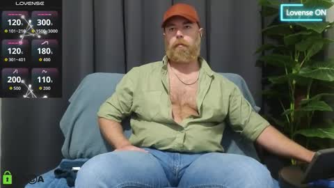 Snapshot of meaty_roll chatting on September 28, 2:00 pm Meaty Roll online show from September 28, 2:00 pm