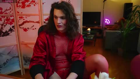 Snapshot of medelainexx chatting on November 11, 11:32 am Milena online show from November 11, 11:32 am