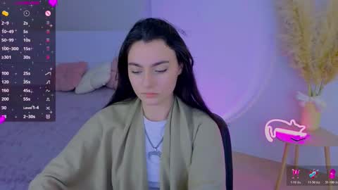 Dina online show from March 11, 9:54 pm