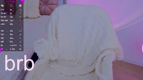 Dina online show from March 18, 11:41 pm