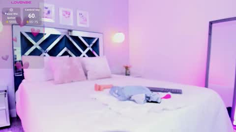 Melody online show from October 22, 11:43 am