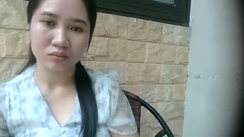 meena_11 online show from May 4, 4:19 am