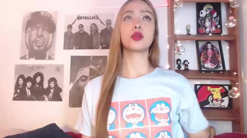 Emily online show from January 16, 7:20 pm