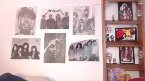 Emily online show from January 30, 6:54 pm