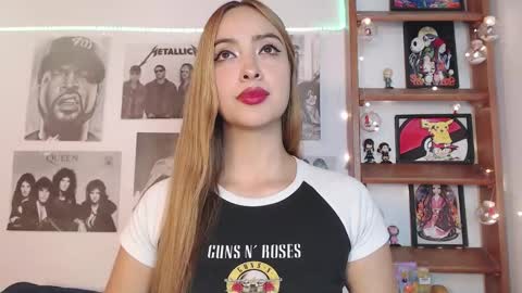 Emily online show from February 18, 6:37 pm