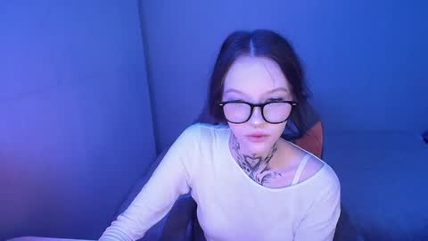 mefwhOre online show from February 2, 7:25 pm