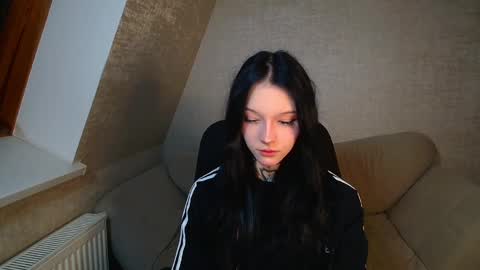 mefwhOre online show from March 6, 7:21 pm