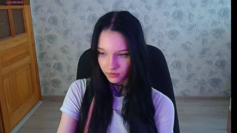 mefwhOre online show from March 10, 8:37 am
