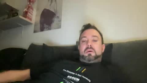 mega1185264 online show from January 9, 7:15 pm