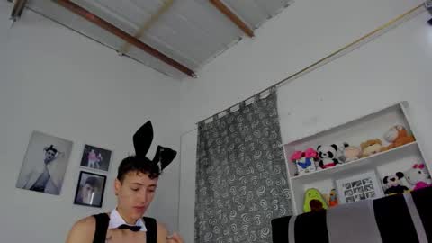 M E G A N online show from October 30, 6:52 pm