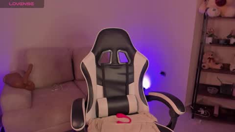 Megan online show from February 22, 2:45 am