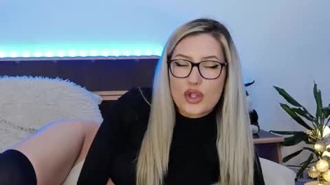 Megan Blazee  online show from February 26, 11:15 pm