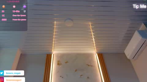 Megan  online show from November 6, 2:07 pm