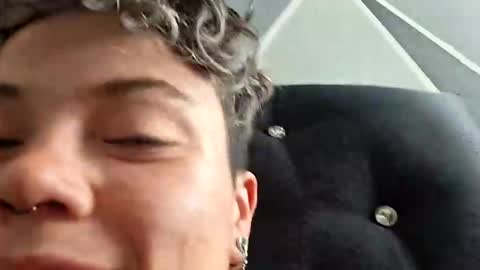 Snapshot of megan_coop3r_ chatting on October 16, 12:17 pm Megan and sophi online show from October 16, 12:17 pm