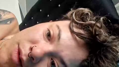 Snapshot of megan_coop3r_ chatting on October 21, 11:22 am Megan and sophi online show from October 21, 11:22 am