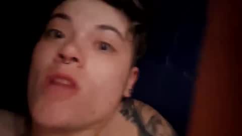 Snapshot of megan_coop3r_ chatting on November 15, 10:56 am Megan and sophi online show from November 15, 10:56 am