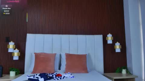 Carolina Paez online show from October 17, 12:19 pm