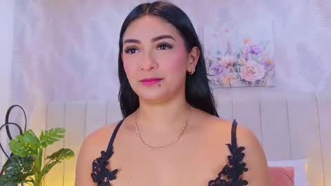 Carolina Paez online show from July 9, 12:31 pm