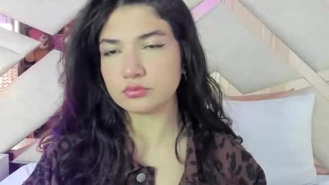     online show from October 21, 11:44 am