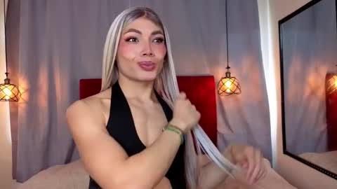 megan do santos online show from March 23, 8:13 pm