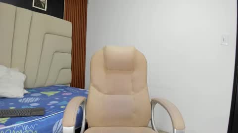 Megan online show from October 25, 3:03 am