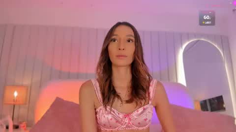 Snapshot of megan_holly_ chatting on July 5, 3:30 pm MEGAN online show from July 5, 3:30 pm