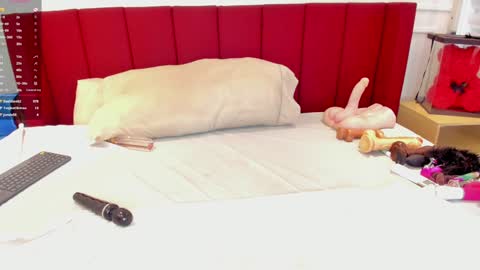 Snapshot of megan_monroe_ chatting on January 6, 8:18 pm Megan online show from January 6, 8:18 pm