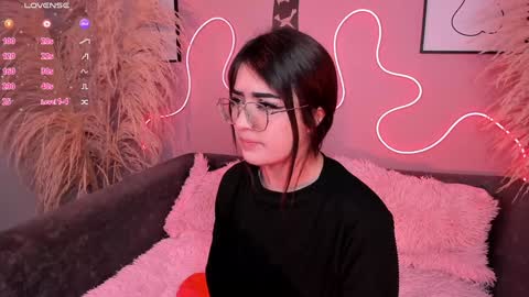     online show from December 2, 1:13 pm