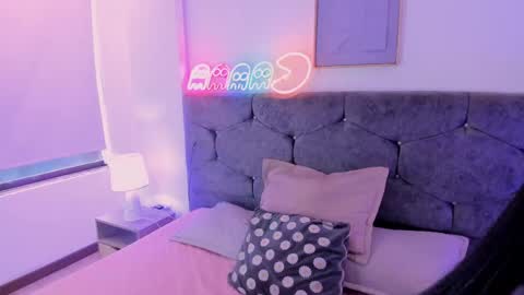 megan_morphy online show from May 19, 12:11 pm