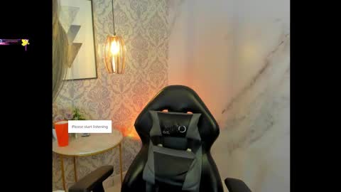 Megan  Schedule 7 am to 200 pm GMT-5 online show from October 3, 12:13 pm