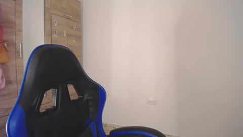 Megan online show from October 16, 9:10 am