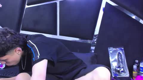 megan_thompsonn_ online show from December 18, 2:17 am