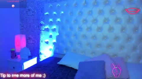 megan_tower online show from October 10, 11:04 pm