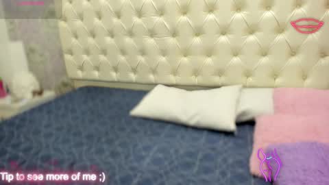 megan_tower online show from October 12, 7:13 pm