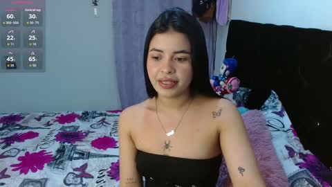 Snapshot of megan_ve chatting on March 25, 2:39 am Carolina online show from March 25, 2:39 am