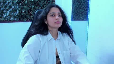 megan white 01  online show from January 9, 3:04 am