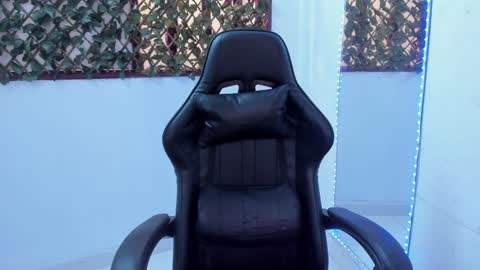 megan white 01  online show from January 15, 2:13 pm